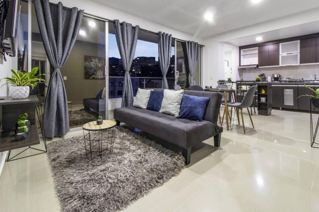 מדיין Amplio Apartamento En Calasanz - Estadio מראה חיצוני תמונה